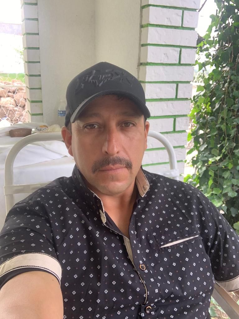 <em><strong>Ernesto V.</strong></em> — Guadalajara